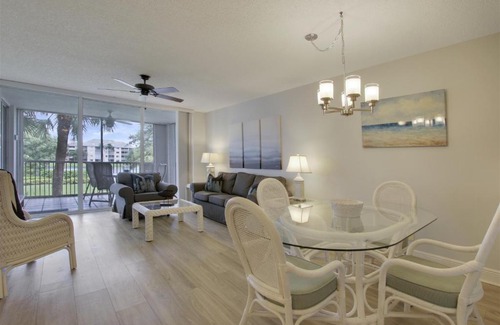 Jupiter Bay House | Ocean View Getaway at Jupiter Bay D209: 9/10 Rated Retreat