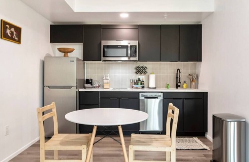 Riverside Apartment | Jupiter's Studio Apartment with Pool - Top-Rated Stay