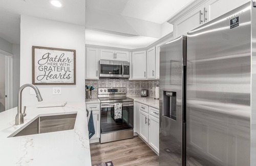 Bella Vista Condo | Coastal Paradise by JupRent: Oceanfront Haven for Families