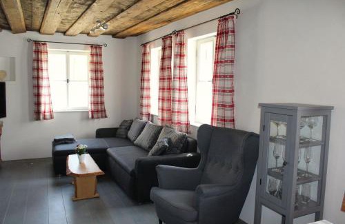 Dietfurt Apartment | Highly Rated Jurahaus Pröll in Ottmaring Awaits You