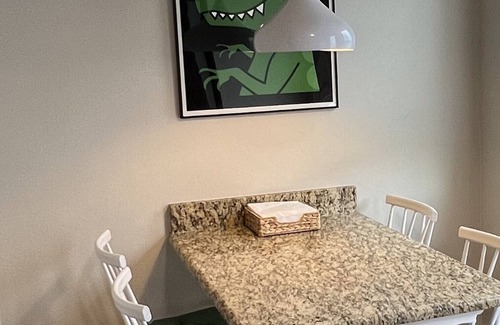 Glen Rose House | Jurassic Place near downtown Glen Rose. Dino themed cottage.