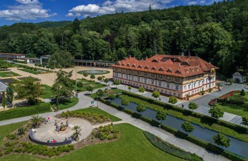 Luhacovice Hotel | Stylish Stay at Jurkovičův dům with Pool & Hot Tub