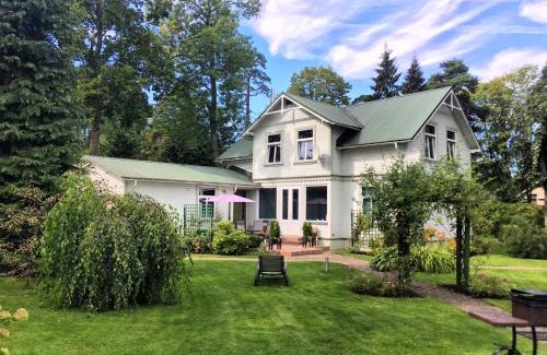 Jurmala House | Relaxing Jurmala Vacation House with Ocean View & Pool