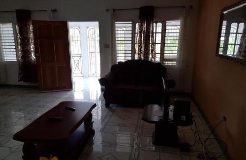 Mammee Bay House | Cozy Retreat: Jus4U-1 Your Home Away From Home