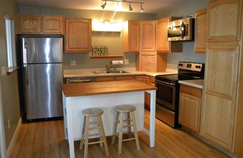 Windsor Cabin | Perfect Getaway at Dakota View Cabin Near Lake Traverse