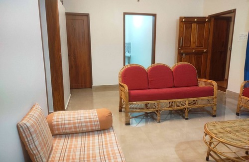 Kushalnagar House | Convenient Family and Couple Homestay Near Nisargadama