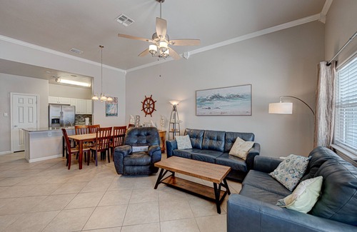 Safe Harbor Condo | Steps to the Beach with a Community Pool for 8 Guests!