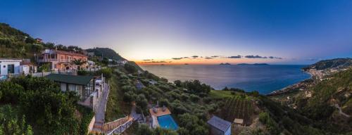 Piraino Bed & Breakfast | Unwind at Just Be: Top-Rated 4-Star Family Retreat