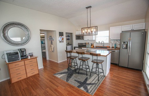 San Luis House | Scenic Ocean View Getaway at San Luis Pass, Freeport TX