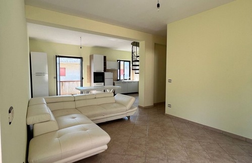 Brancaleone Apartment | Beachside Retreat: Pet & Child Friendly Getaway