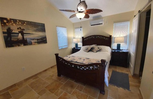 Little Cayman Villa | Relaxing Retreat at Just Chillin in Little Cayman