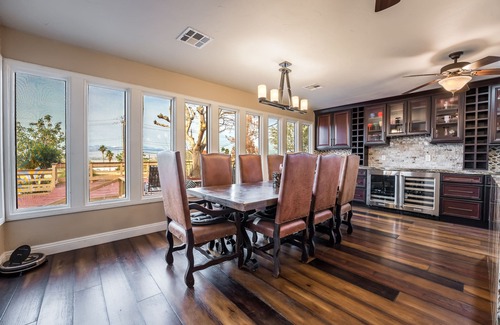 Sunrise Manor House | Experience Super Bowl Magic at a Mansion with Views!