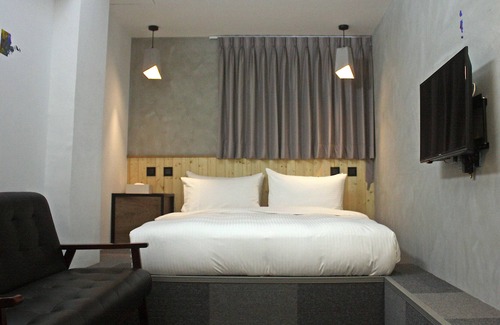 Xinyi Hotel | Just Inn - City Hall