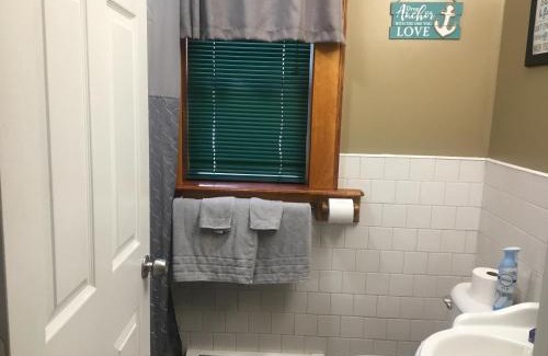 North Troy Apartment | Welcome Home: Newly Renovated Unit with Great Amenities