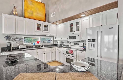 Crawfordville House | Heavenly Retreat at Shell Point: 10/10 Guest Rated Escape