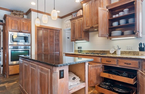 Norman House | Family-Friendly Norman Retreat with Private Pool & Billiards
