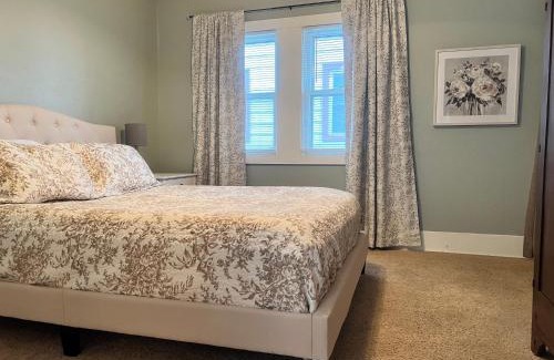 North Platte Ski Chalet | Home Away from Home: 4-Star Hotel for Families