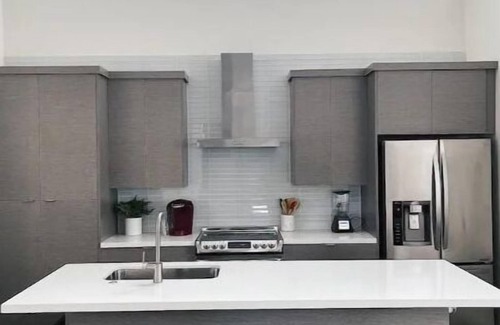 Bluffdale House | Exceptional 4-Bed Modern Rambler with Office & Prime Location