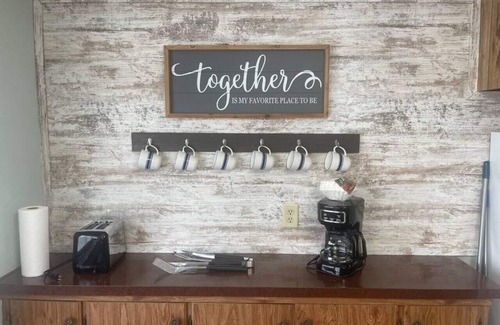 Annapolis House | Pet-Friendly Spring Street Cabin #2 with Family Amenities