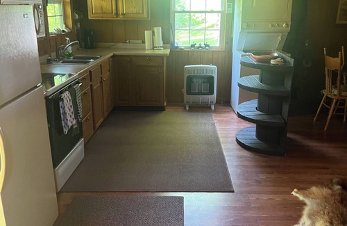 Horner Cabin | Convenient Stay Near Stonewall Jackson Lake Resort