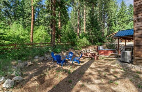 Leavenworth House | Just Plain Getaway by NW Comfy Cabins