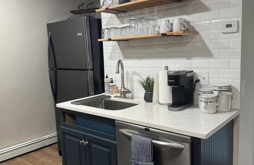 Plymouth Cultural District Apartment | Exceptional Two Bedroom Escape Near Harbor and Yacht Club