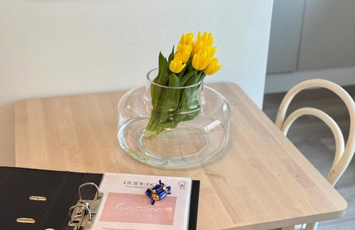 Alppiharju Apartment | Elegant Nordic Studio near Tram Stop - Pet Friendly! 
