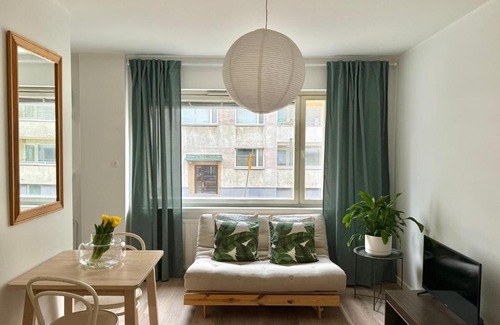 Alppiharju Apartment | Elegant Nordic Studio near Tram Stop - Pet Friendly! 