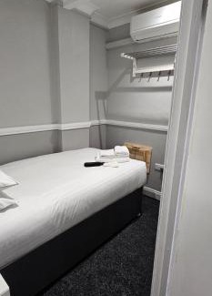 Plymouth House | Budget-Friendly Just Rooms for Your Next Getaway