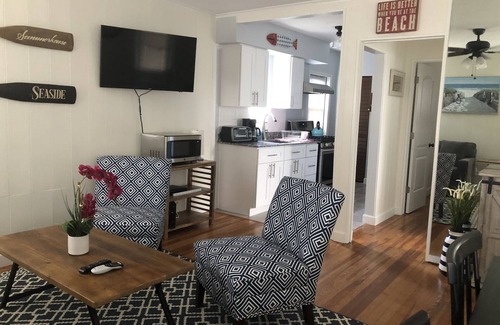 Pompano Beach Apartment | Beachfront Retreat: Relax at Saltyside Bungalow with Ocean Views
