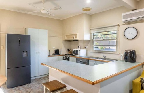 Myrtleford House | Family-Friendly Retreat with Pet Perks and Pool Access