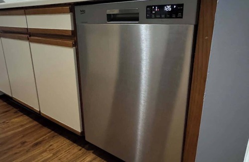 Auburn Condo | Ideal Condo near Auburn Vet School with Pools & Tennis
