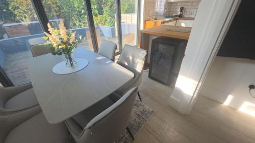 Thornton Heath House | Justin Superb Luxury Stay