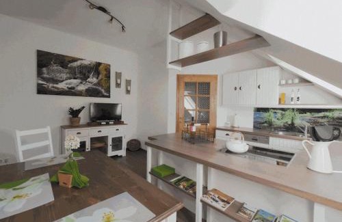 Kottes Apartment | Discover Jutta's Ferientraum: 9.5/10, Pet and Child Friendly