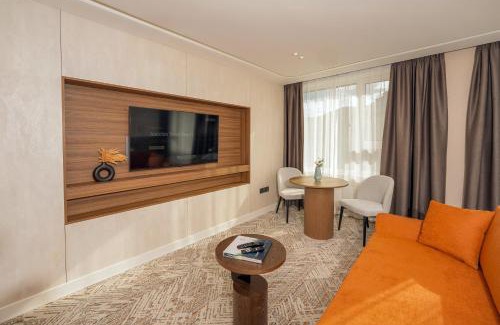 Ulaanbaatar Hotel | Experience Comfort at Juulchin Terelj Resort with Hot Tub