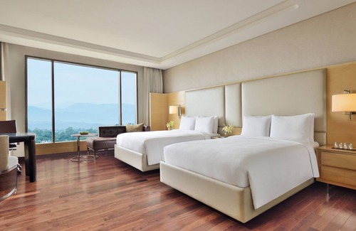 Sector 35 Hotel | Indulge at JW Marriott Hotel Chandigarh: 5-Star Comfort Awaits