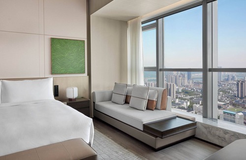Yu Hua Hotel | Experience JW Marriott Hotel Changsha: 5-Star Oasis