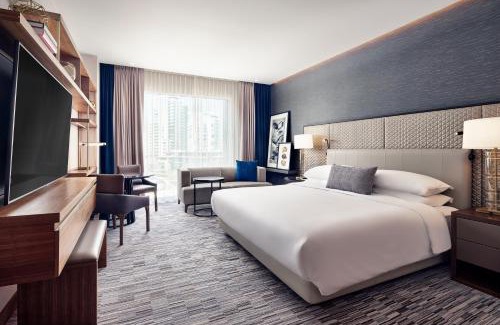 San Pedro Garza Garcia Hotel | Elegant JW Marriott Hotel Monterrey Valle with Ocean Views