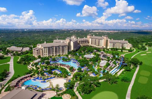 Wetmore Resort | Experience JW Marriott San Antonio Hill Country Resort & Spa