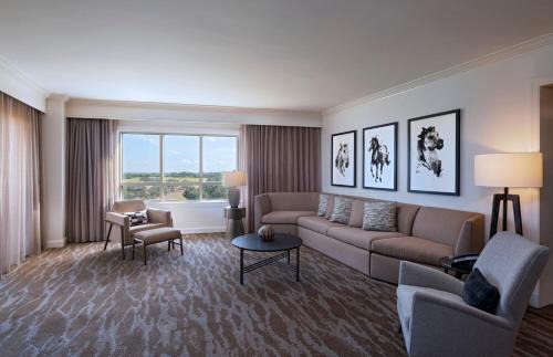Wetmore Resort | Experience JW Marriott San Antonio Hill Country Resort & Spa