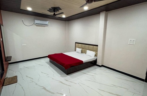 Nagda Hotel | Jyoti Shree Resort