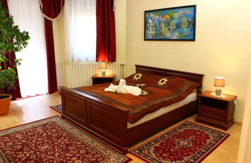 Szeged Bed & Breakfast | Discover Kálmán Panzió: Family-Friendly Retreat with Dining