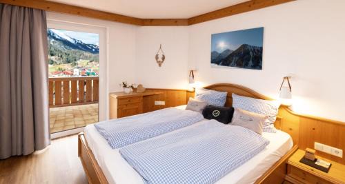 Tannheim House | Relax at Käserstube Ferienwohnungen with Spa and Breakfast
