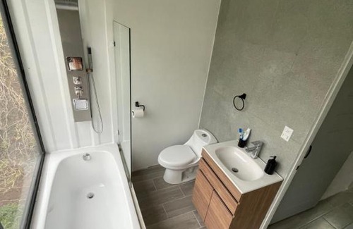 Rio Cuarto de Grecia Apartment | Budget-Friendly Family Stay at Kèbi Hotel