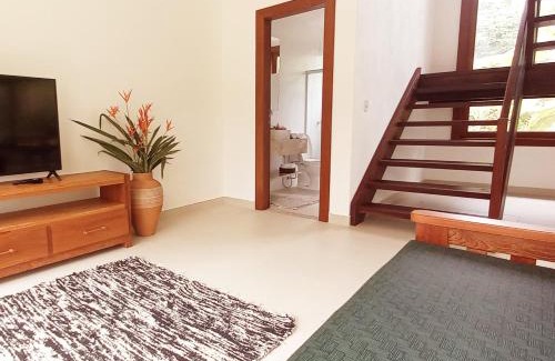 Marau Villa | Kíria's Village Beach House: Award-Winning Oceanfront Retreat