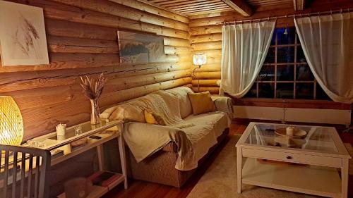 Vaana-Joesuu House | Relaxing Stay at Kõrre Puhketare with Ocean View
