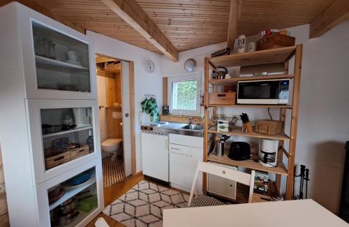 Bornecke Apartment | Pet-Friendly Köbbelshof: Guest Rated 8.5/10 for Families