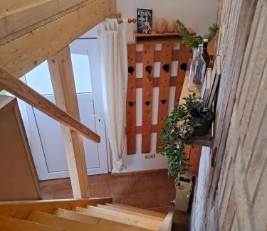 Bornecke Apartment | Pet-Friendly Köbbelshof: Guest Rated 8.5/10 for Families