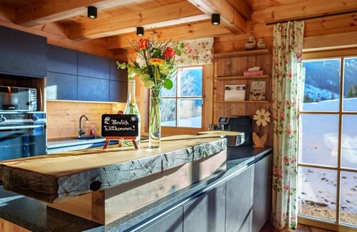 Solk Other | Family-Friendly Köck's Chalet with Kitchen Amenities
