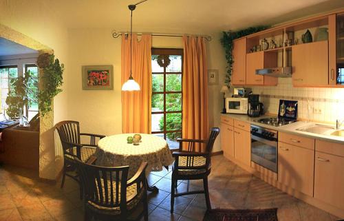 Kollig Apartment | Guest Rated 10/10 at Kölliger Hirtenhaus with Hot Tub